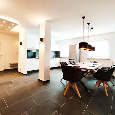 Helle, 110m3 Mit Sauna Apartment Kaiserslautern